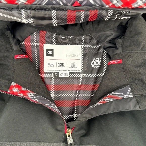 Women’s 686 x Hello Kitty Upton Anorak size XL - Picture 12 of 16